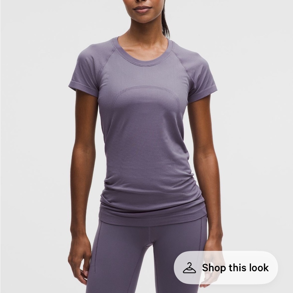 EUC* Lululemon Waist length Top